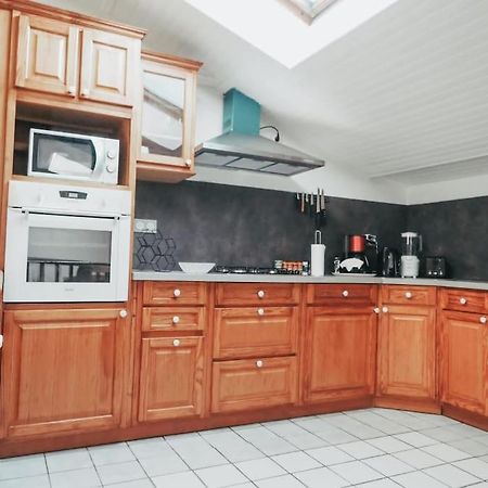 Appartement Avec Patio Saint Anne-dʼAuray Exteriör bild