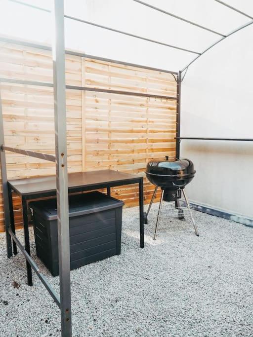 Appartement Avec Patio Saint Anne-dʼAuray Exteriör bild