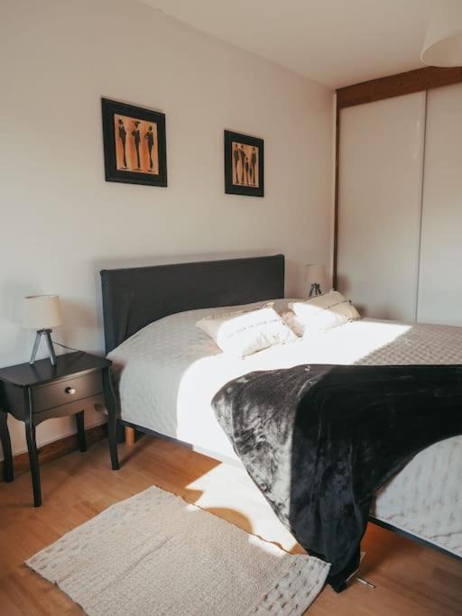Appartement Avec Patio Saint Anne-dʼAuray Exteriör bild