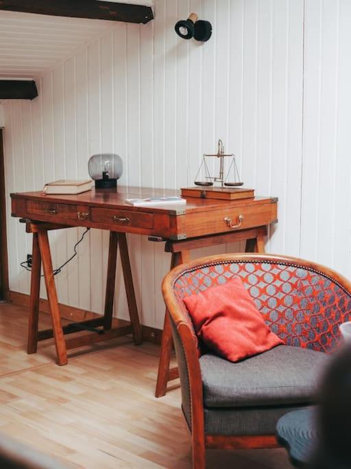 Appartement Avec Patio Saint Anne-dʼAuray Exteriör bild
